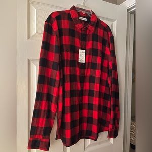 Men’s flannel shirt
